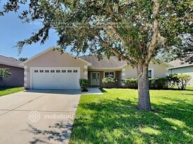 1141 Creekview Ct in St. Cloud, FL - Building Photo