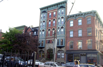 444 Jersey Ave in Jersey City, NJ - Building Photo - Building Photo