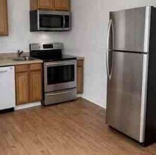 327 4th Ave in Sharon, PA - Building Photo - Building Photo