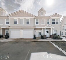 175 Date Palm Ln in Freeport, FL - Building Photo