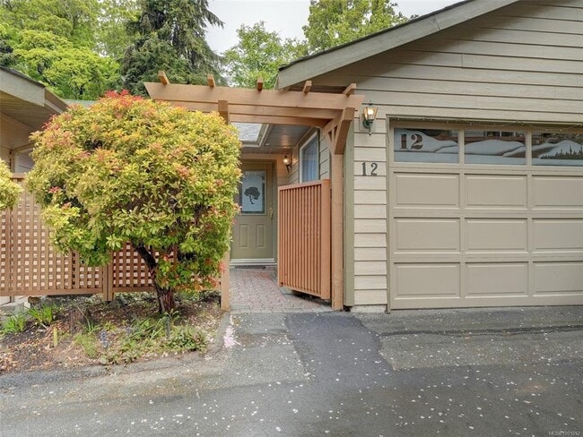 property at 2190 Drennan St
