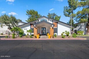 2222 W Beardsley Rd in Phoenix, AZ - Building Photo