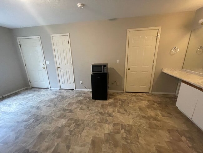 property at 200 Golf View Dr