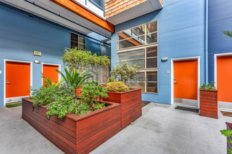 175 Bluxome St, Unit 309 in San Francisco, CA - Building Photo - Building Photo