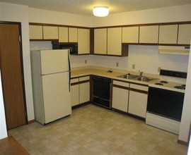 Eagle View Apartments in Wausau, WI - Building Photo - Interior Photo