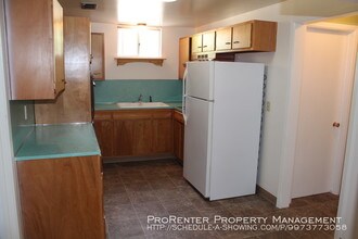 2342 Van Buren Ave-Unit -Basement in Ogden, UT - Foto de edificio - Building Photo