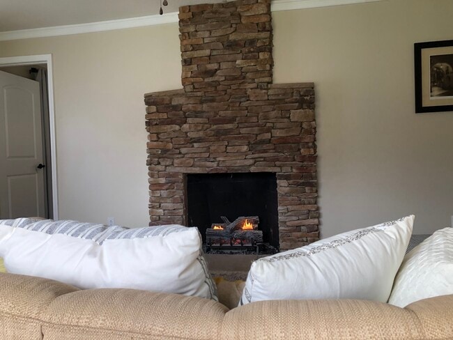 1185 Johnson Rd, Unit Johnson in Chickamauga, GA - Building Photo - Building Photo