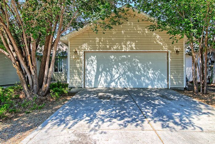407 Broken Arrow Dr in Grand Junction, CO - Building Photo