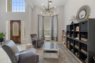 209 The Hills Dr in The Hills, TX - Building Photo - Building Photo