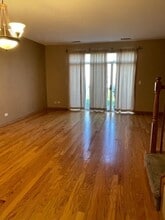 2332 Overlook Ct in Naperville, IL - Foto de edificio - Building Photo