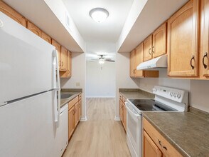 530 Shorely Dr in Barrington, IL - Building Photo - Building Photo