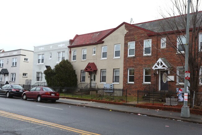 1713 W Virginia Ave NE in Washington, DC - Building Photo - Building Photo