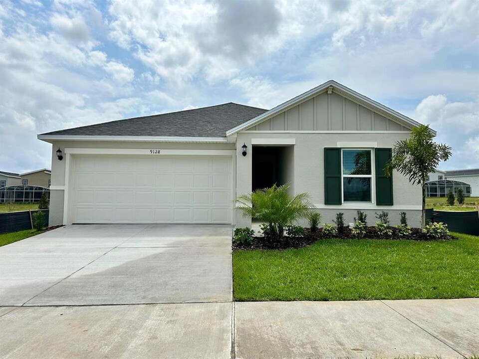 9128 Westside Hls Dr in Kissimmee, FL - Building Photo