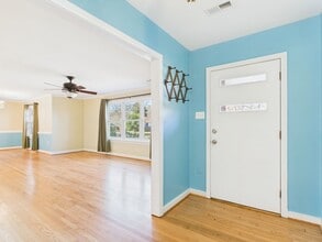 6955 Navaho Rd in Richmond, VA - Building Photo - Building Photo