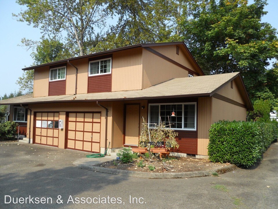 619 SE Lilly Ave in Corvallis, OR - Building Photo