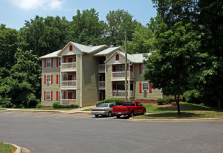 Oak Valley Apartments in Charlotte, NC - Building Photo - Building Photo