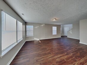 1034 Halifax Ln in Indianapolis, IN - Building Photo - Building Photo