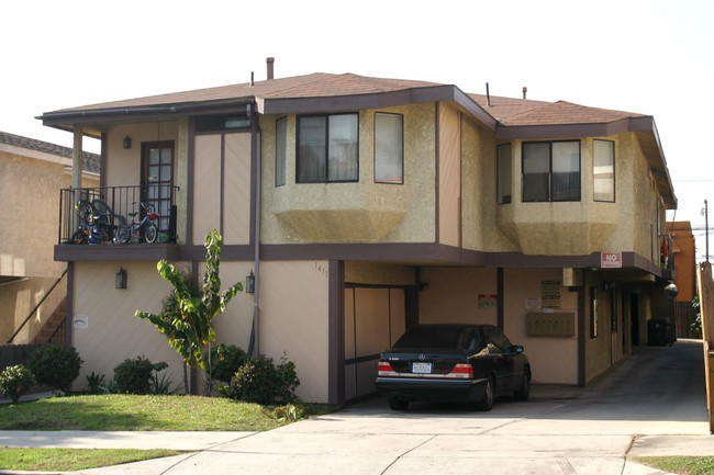 1417 Coronado Ave in Long Beach, CA - Building Photo - Building Photo