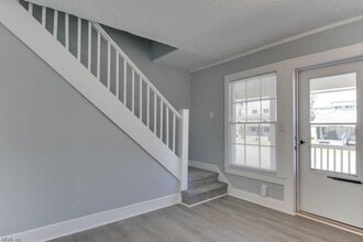 70 Manly St in Portsmouth, VA - Building Photo - Building Photo