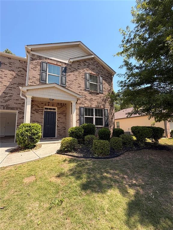 407 Aviary Ln