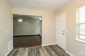 1101 N Avery Dr in Moore, OK - Building Photo - Building Photo
