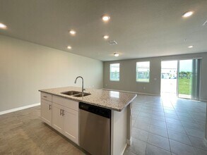 2450 Sweet Viburnum Wy in Ocoee, FL - Building Photo - Building Photo