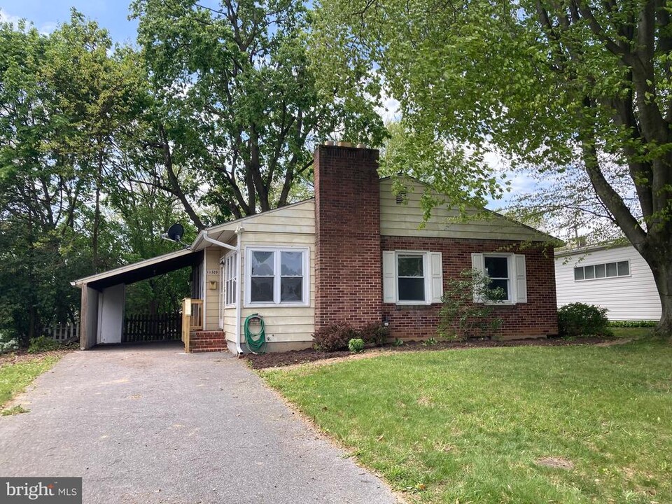 11320 Greenberry Rd in Hagerstown, MD - Foto de edificio