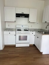 124 S 4th St in Millville, NJ - Foto de edificio - Building Photo