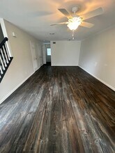 13536 Embassy Park Ct in Dade City, FL - Building Photo - Building Photo