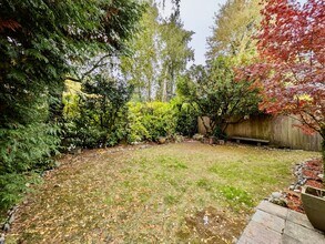 3105 SW Vermont St in Portland, OR - Building Photo - Building Photo