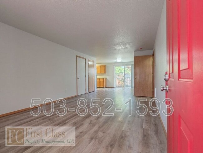 2226 19th Ave in Forest Grove, OR - Building Photo - Building Photo