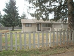 16506 16th Avenue Ct E, Unit 16506 16th Avenue Court E in Spanaway, WA - Building Photo - Building Photo