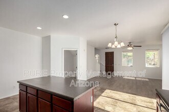 4044 E Oakland St in Gilbert, AZ - Building Photo - Building Photo
