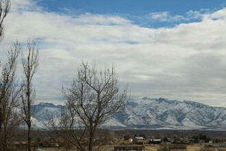 385 Westby Dr in Spring Creek, NV - Building Photo - Building Photo