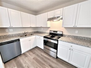 10329 Wicklowe St in Houston, TX - Building Photo - Building Photo