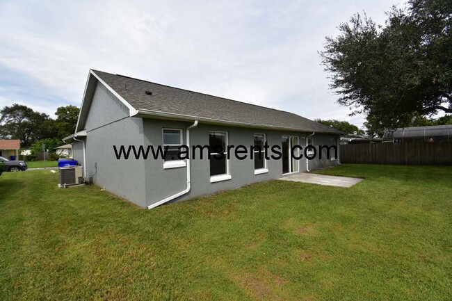 2232 Virginia Dr in Kissimmee, FL - Building Photo - Building Photo