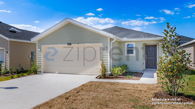 4637 SW 84th St Rd in Ocala, FL - Building Photo - Building Photo