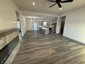 5534 42nd St in Wichita, KS - Building Photo - Building Photo