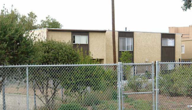 222 Lincoln Ave in El Cajon, CA - Building Photo - Building Photo