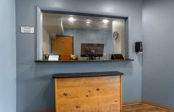 Furnished Studio-Tallahassee - Northwest in Tallahassee, FL - Building Photo - Building Photo