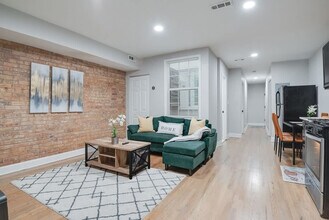 1255 Raum St NE in Washington, DC - Foto de edificio - Building Photo