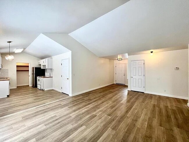 304 Prairie Ave in Bozeman, MT - Building Photo - Building Photo