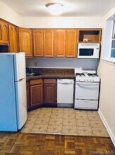 1725 Edison Ave in Bronx, NY - Building Photo - Building Photo