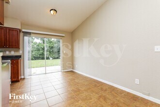 708 17th St NE in Winter Haven, FL - Foto de edificio - Building Photo