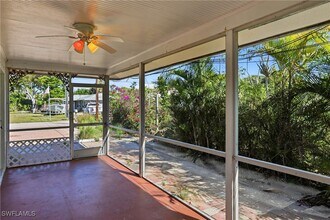 4231 Mariner Ln in Bonita Springs, FL - Building Photo - Building Photo