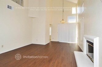15535 Saldana Ct in Fontana, CA - Foto de edificio - Building Photo