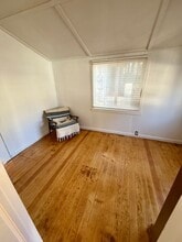 521 Linden Ave in Grass Valley, CA - Building Photo - Building Photo