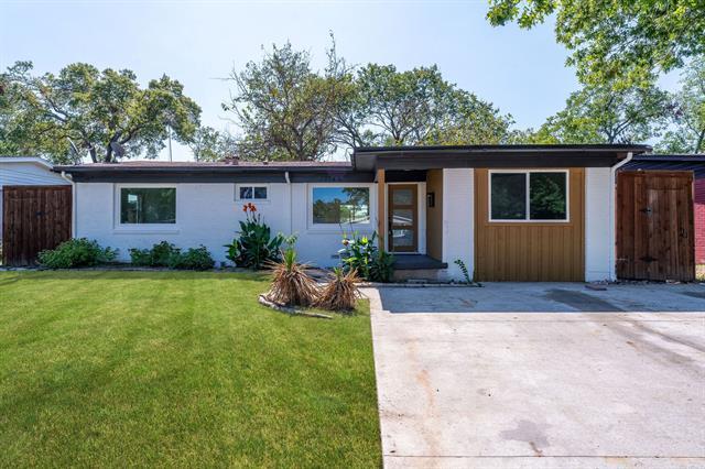 10746 Cotillion Dr in Dallas, TX - Building Photo