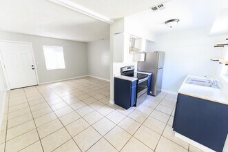 516 Camino Ct in Altamonte Springs, FL - Building Photo - Building Photo