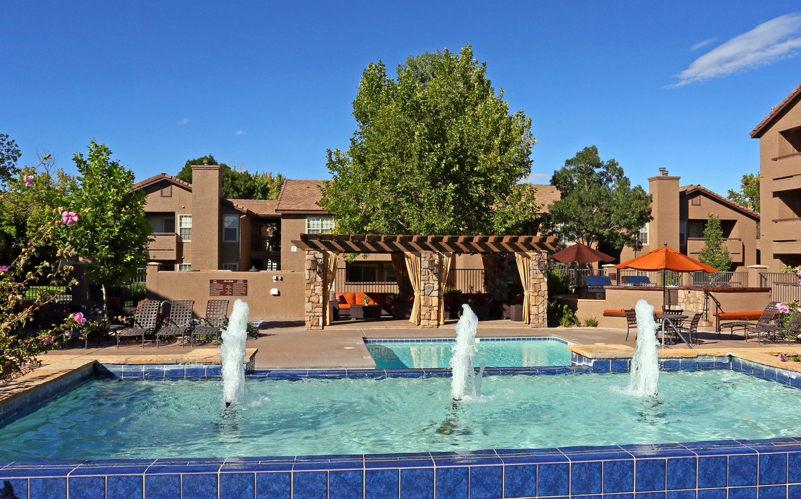 River Walk at Puerta de Corrales in Albuquerque, NM - Building Photo